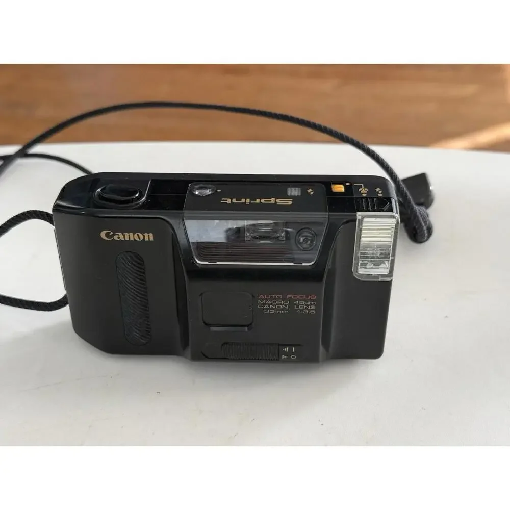 Canon Sprint 35mm 1:3.5 35mm Film Camera Flash Auto Focus